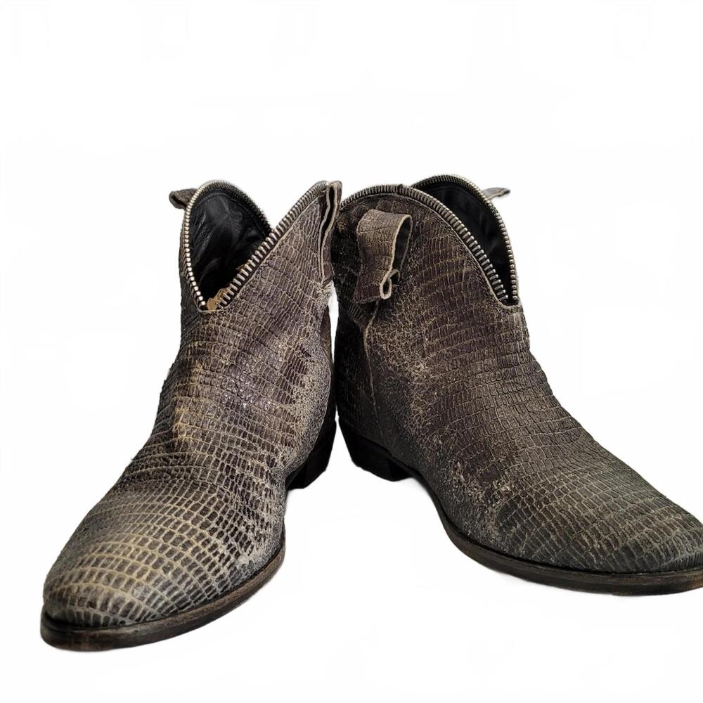 CINZIA ARAIA Women’s Gray Reptile Texture Booties Cowboy Style with Zipper Detai